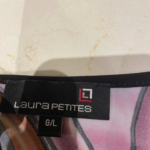 Beautiful top in pink and orange tones. - Picture 5 of 5